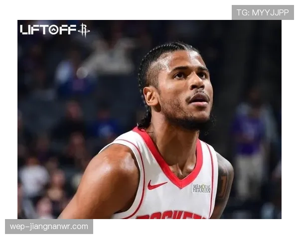 比上季更专注单打，杰伦格林对位后卫效率提升